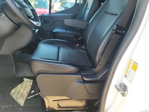 New 2026 Ford Transit 250 148 Medium Roof w/ Load Area Protection Package image 8