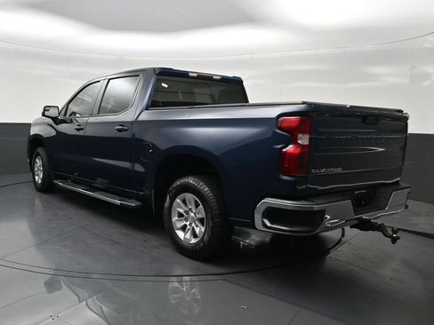 Used 2021 Chevrolet Silverado 1500 LT RWD image 3