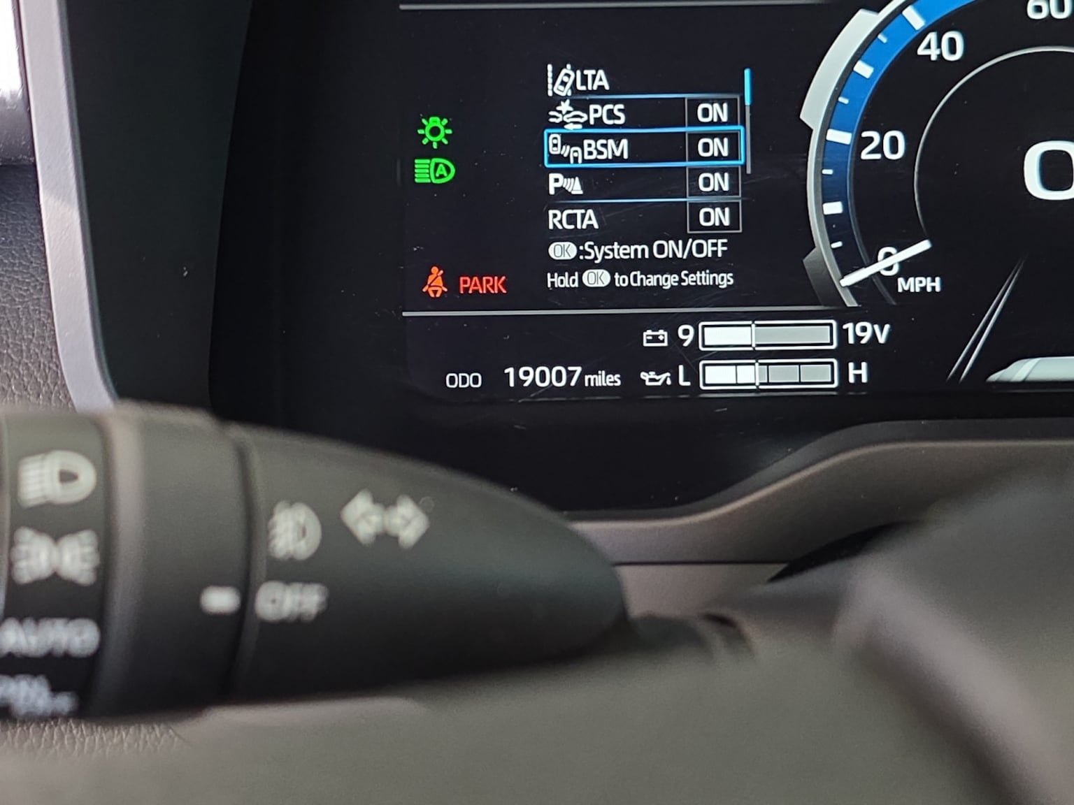 Used 2025 Toyota Tundra Limited AWD/4WD image 20