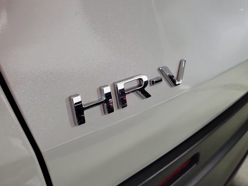 Certified 2023 Honda HR-V LX image 8