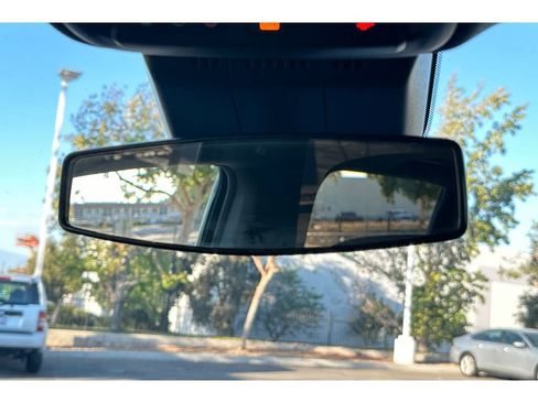 Used 2024 Chevrolet Colorado Z71 w/ Safety Package image 24