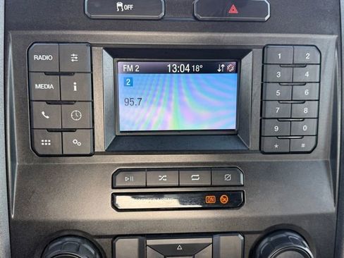 Used 2022 Ford F350 XL w/ Power Equipment Group image 31