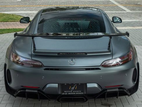 Used 2020 Mercedes-Benz AMG GT R image 27