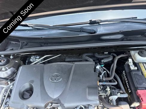 Used 2020 Toyota Camry SE FWD image 25
