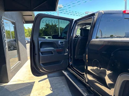 Used 2017 GMC Sierra 1500 SLT image 10