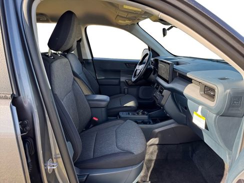 New 2025 Ford Maverick XLT w/ Black Appearance Package image 18