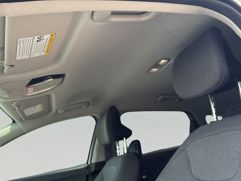 Used 2025 Kia K4 EX FWD image 15