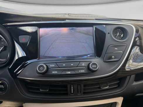 Used 2019 Buick Envision Essence image 21