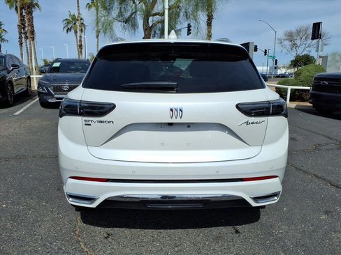Certified 2025 Buick Envision Avenir image 6