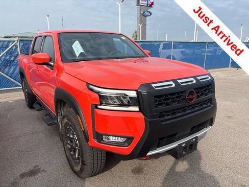 Used 2025 Nissan Frontier PRO-4X AWD/4WD image 7