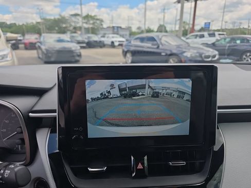 Used 2024 Toyota Corolla SE FWD image 19