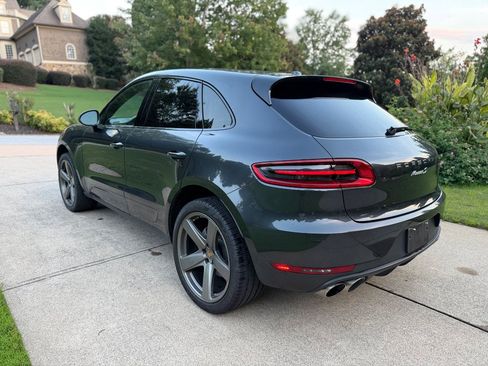 Used 2018 Porsche Macan S AWD/4WD image 8