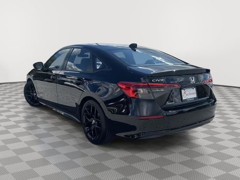 Used 2022 Honda Civic Sport image 4