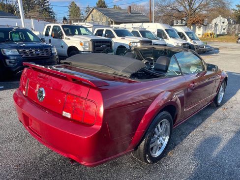 Used 2006 Ford Mustang GT image 12
