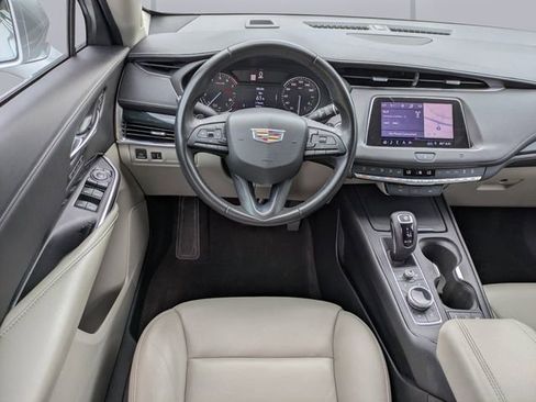 Used 2019 Cadillac XT4 Premium Luxury w/ Driver Awareness Package FWD image 16