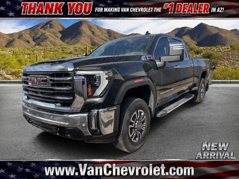 Used 2024 GMC Sierra 2500 SLT w/ SLT Premium Package AWD/4WD image 1
