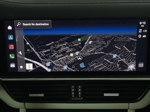 Certified 2023 Porsche Cayenne Coupe AWD/4WD image 18