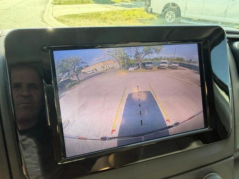 Used 2025 RAM ProMaster 2500 w/ U-Haul Equipment Group FWD image 17