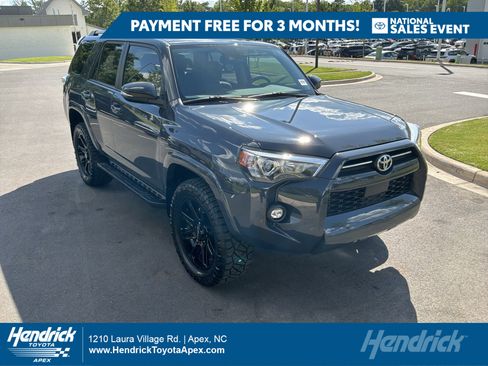 Used 2024 Toyota 4Runner SR5 Premium w/ Moonroof Package AWD/4WD image 1