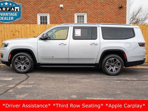 Used 2024 Jeep Wagoneer L Series II image 10