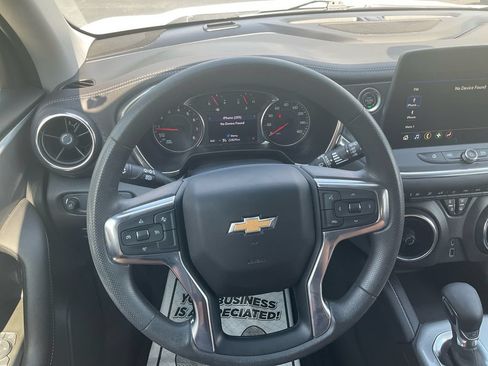 Used 2023 Chevrolet Blazer LT FWD image 23