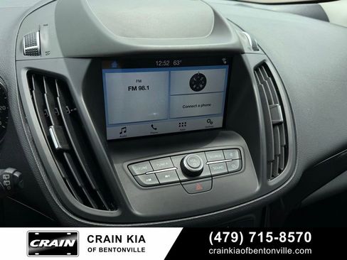 Used 2019 Ford Escape SE FWD image 16