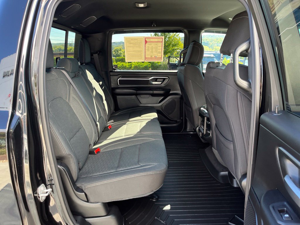 Used 2026 RAM 1500 Big Horn AWD/4WD image 24