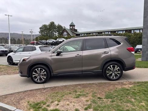 Certified 2023 Subaru Forester Limited AWD/4WD image 7