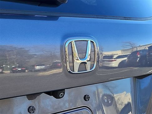 Used 2018 Honda Pilot EX-L image 25