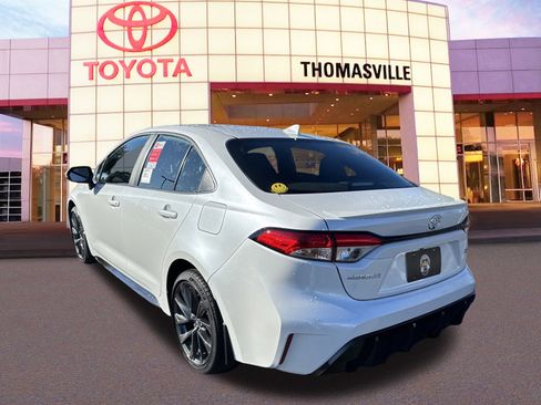 New 2026 Toyota Corolla SE image 7