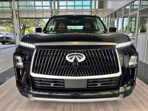 Certified 2026 INFINITI QX80 Luxe w/ Cargo Package AWD/4WD image 2