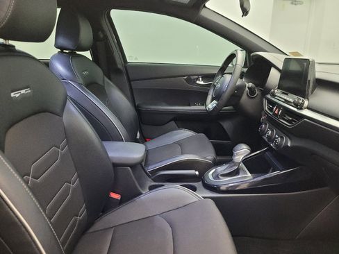 Used 2021 Kia Forte GT-Line w/ GT-Line Premium Package FWD image 21