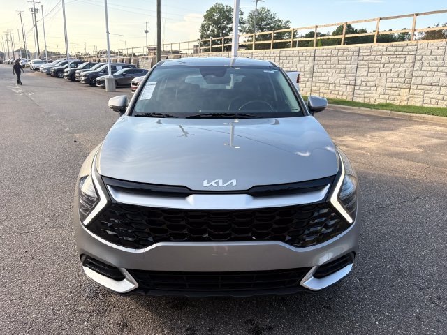 Certified 2024 Kia Sportage EX FWD image 9