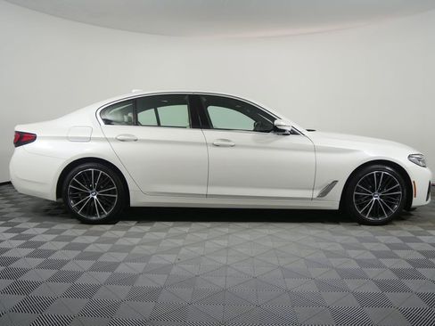 Used 2023 BMW 530i w/ Premium Package RWD image 2