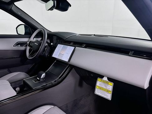 New 2026 Land Rover Range Rover Velar S image 27