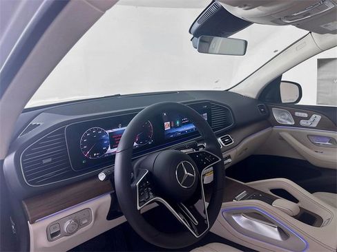 New 2026 Mercedes-Benz GLE 450 4MATIC image 8