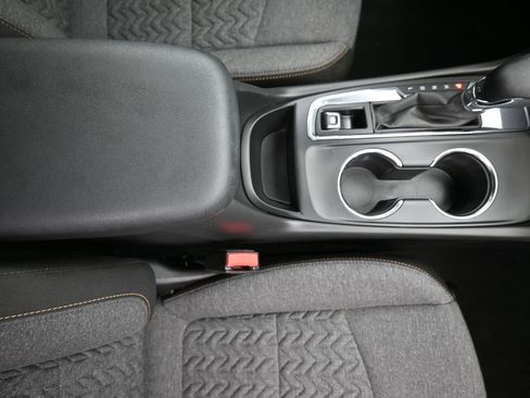 Used 2023 Chevrolet Equinox LT image 30