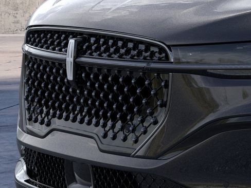 New 2026 Lincoln Nautilus Reserve w/ Jet Appearance Package AWD/4WD image 17