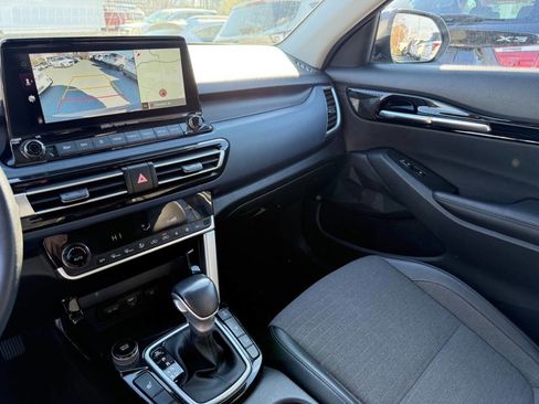 Used 2022 Kia Seltos Nightfall Edition image 20