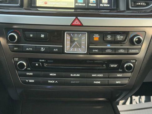 Used 2018 Genesis G80 3.8 w/ Option Group 02 image 29