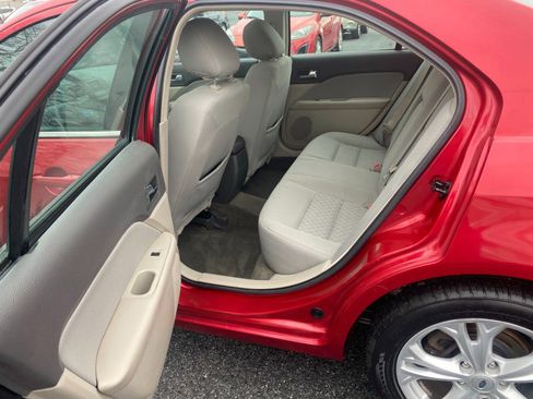 Used 2012 Ford Fusion SE image 10