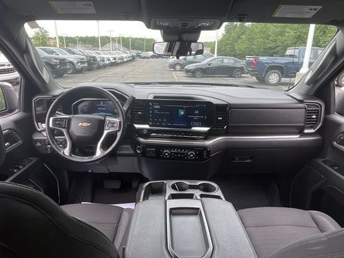 Certified 2023 Chevrolet Silverado 1500 LT AWD/4WD image 20