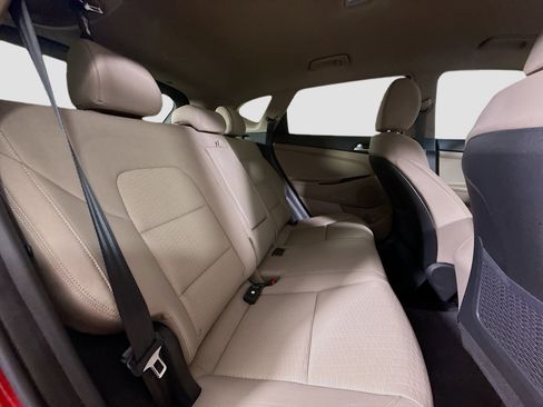 Used 2021 Hyundai Tucson SE image 26