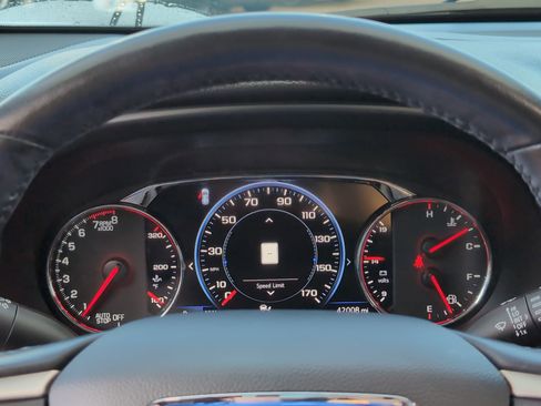 Used 2020 GMC Acadia Denali w/ LPO, Floor Liner Package image 21