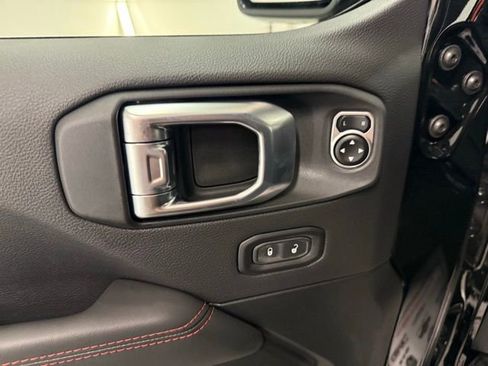 New 2025 Jeep Wrangler Rubicon w/ Xtreme 35 Tire Package image 13