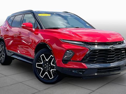 Used 2023 Chevrolet Blazer RS w/ Driver Confidence II Package FWD image 3