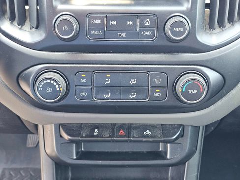 Used 2015 Chevrolet Colorado W/T w/ WT Convenience Package RWD image 24