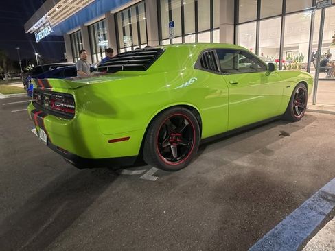 Used 2023 Dodge Challenger R/T w/ Blacktop Package image 13