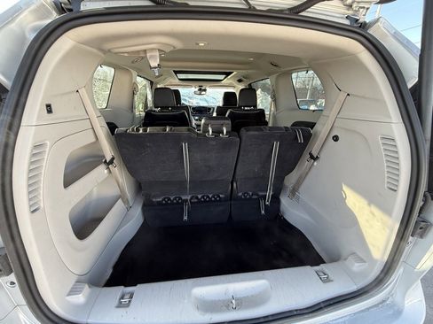Used 2023 Chrysler Pacifica Limited image 27