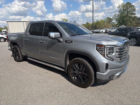 Used 2023 GMC Sierra 1500 Denali w/ Denali Reserve Package image 8